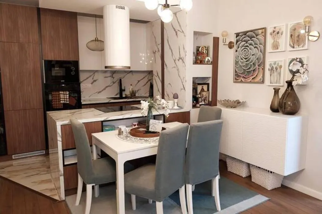 Apartment Красив Апартамент С Целогодишен Топъл Басейн И Джакузи Varna Bulgaria